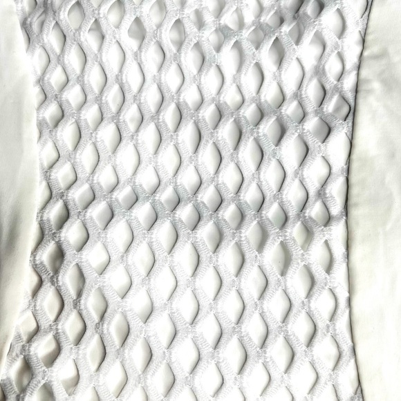 RIS-K Women's White Net-Overlay Lace-Up Sides Expedition One Piece Swimsuit - Picture 8 of 16